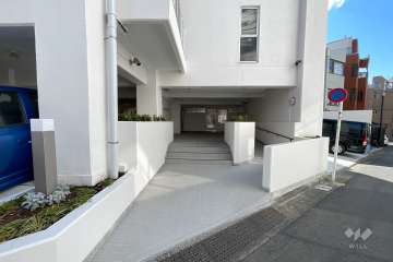 エントランスアプローチ