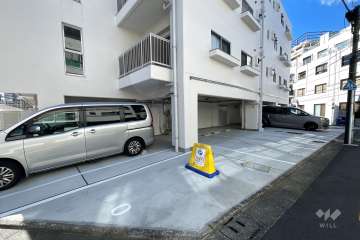 敷地内駐車場（屋外平面式）