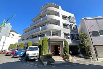 シーアイマンション千駄ヶ谷の外観（南西側から）