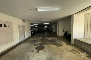 敷地内駐車場（音区内平面式）