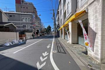 敷地南東側前面道路