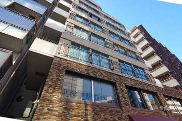 第２５宮庭マンションの外観（南東側から）