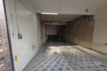 駐車場の出入り口