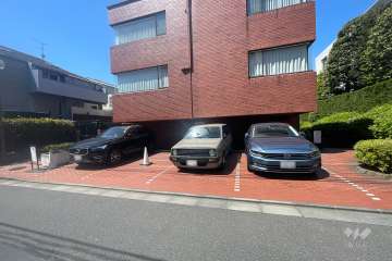 敷地内駐車場（屋外平面式）