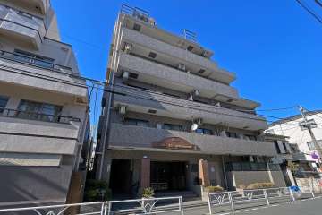 ライオンズシティ渋谷本町の外観（南西側から）