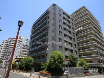 ライオンズマンション尼崎の外観（南西側から）