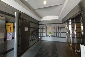 エントランスホール