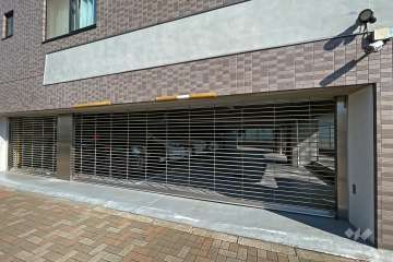 敷地内駐車場（屋内平面式）