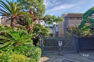 ヒルクレスト神山の外観（南西側から）