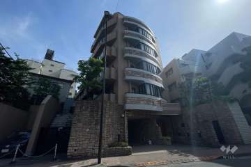 アビテ松濤の外観（北東側から）