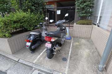 バイク置場