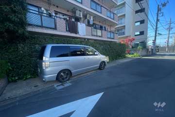 敷地内駐車場（屋外平面式）