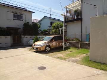 敷地内駐車場（屋外平面式）