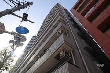 グランドガーラ笹塚の外観（南東側から）