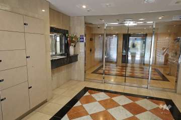 エントランス内