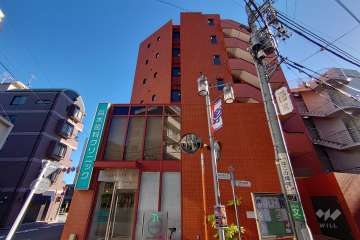 ビット代々木上原２の外観（北東側から）