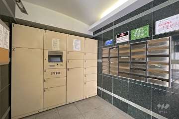 宅配ボックスと共用ポスト