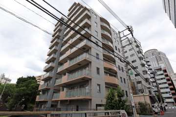 ユニーブル恵比寿の外観(南東側から)