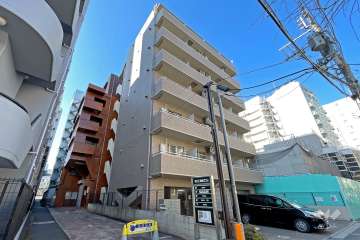 シンシア渋谷の外観（東側から）