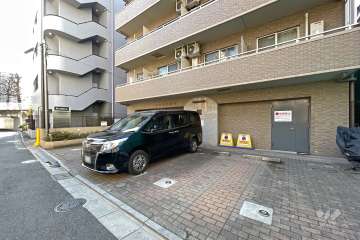 敷地内駐車場（屋外平面式）