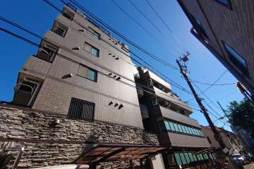 ガラステージ渋谷西原の外観（北西側から）