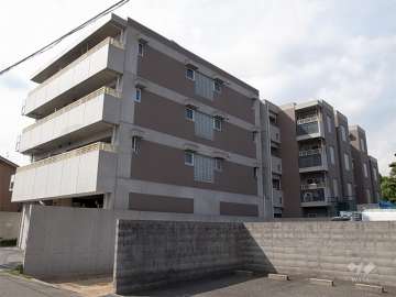 パレ武庫元町の外観（南東側から）