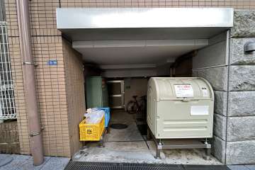 ゴミ置き場