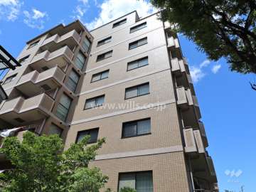 ライオンズマンション園田北の外観（南側から）