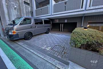 敷地内駐車場（屋外平面式）