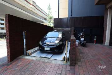 敷地内駐車場（屋外機械式）