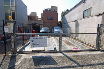 敷地内駐車場（屋外機械式）