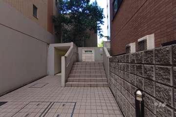 エントランスアプローチ