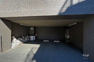 敷地内駐車場（屋内平面式）