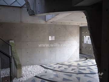 エントランスホール