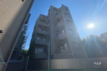 ビット代々木上原ラティスの外観（南西側から）