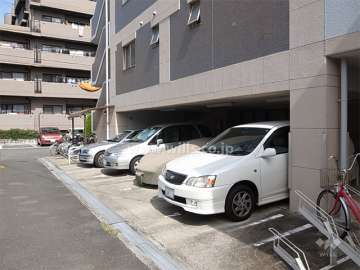 敷地内駐車場