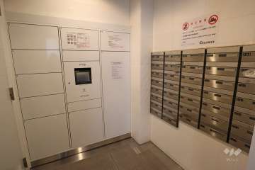 宅配ボックスと共用ポスト