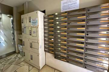 宅配ボックスと共用ポスト
