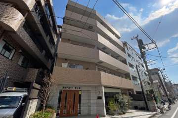 マンションの外観（北西側から）