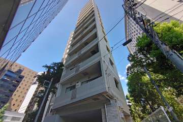 カテリーナ代々木プレイスの外観（南側から）