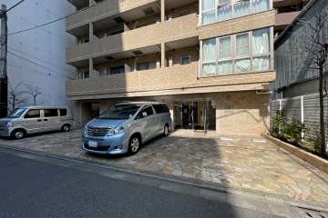 敷地内駐車場（屋外平面式）