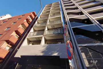 シンシアフォーディ幡ヶ谷の外観（北西側から）