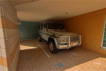 敷地内駐車場（屋内平面式）