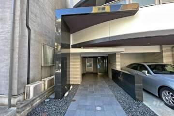 エントランスアプローチ