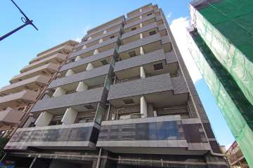 パークウェル初台の外観（北東側から）