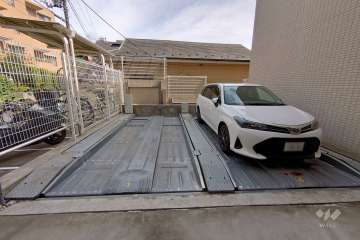 敷地内駐車場（屋外機械式）