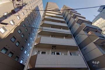 ステージファースト西新宿２の外観（北東側から）