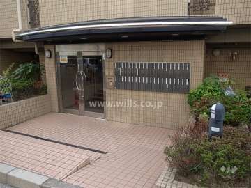 オートロック付きのエントランス