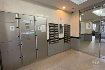 宅配ボックスと共用ポスト