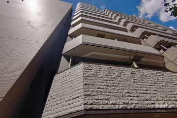 ガーラシティ渋谷幡ヶ谷の外観（南西側から）